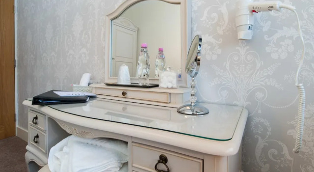 Номер Luxury Maes Bach Boutique GUEST HOUSE TOWN CENTRE