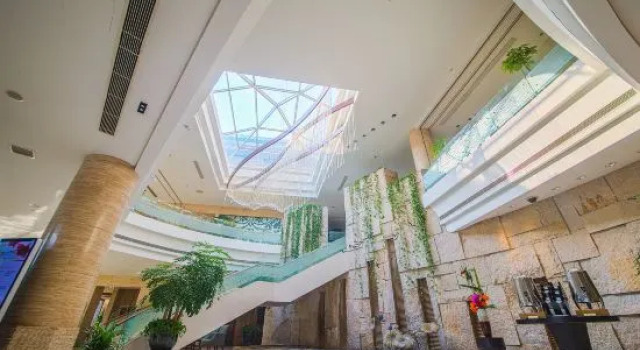 Taihu Golf Hotel, Забронировать Отель Сучжоу Китай, рядом с Suzhou Ocean Aquarium