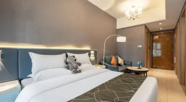 Люкс Business Yingke Song Hotel (Jinan Wanhong Square Branch)