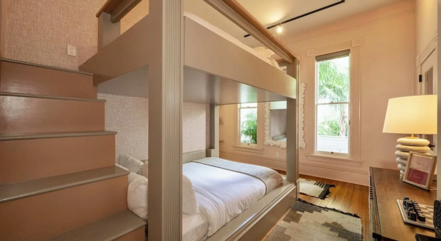 Двухместный номер Standard Grand Maloney Hotel