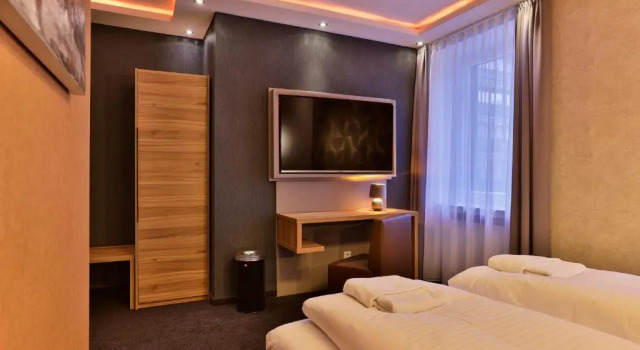 Семейный люкс с 2 комнатами Stay-Inn Bielefeld Zentrum