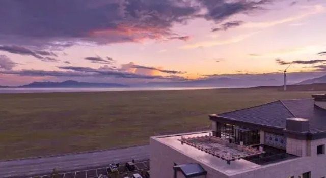 Selim Lake Spruce Resort, Varaa Lomakeskus Bole Xinjiang