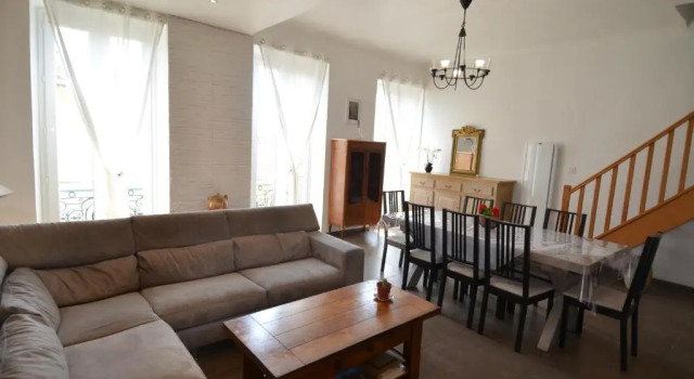 Appartement Duplex 6 personnes avec parking Nice centre, Забронировать Апартаменты/квартира Отели Ниццы с парковкой, Парковка