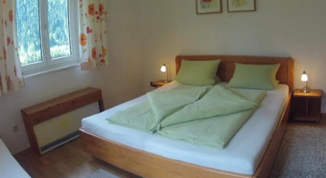 Haus am Stein, Rezerwuj Hotel Hotele w Tyrol z parkingiem, Parking