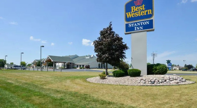 Кровать в общем номере Best Western Stanton Inn