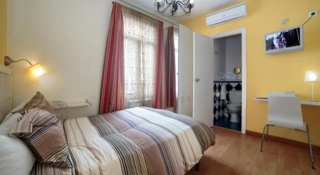 Двухместный номер Standard Hostal Adriano