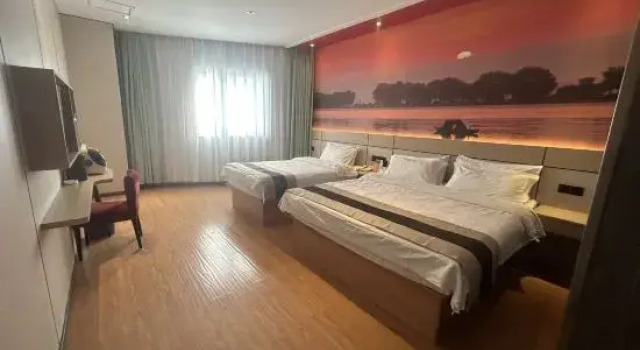 Guishi Shanfang Intercity Hotel (Zibo Xiye Street Hongye Shiye Scenic Spot), Prenota Hotel Hotel a Zibo con parcheggio, Parcheggio