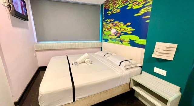 Номер Deluxe Smile Hotel Chow Kit PWTC