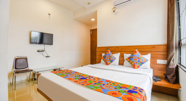 Номер Deluxe Super Hotel O Nashik Road Formerly The Address Hotel