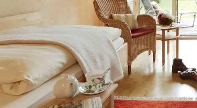 Menschels Vitalresort, Забронировать Отель Меддерсхайм 