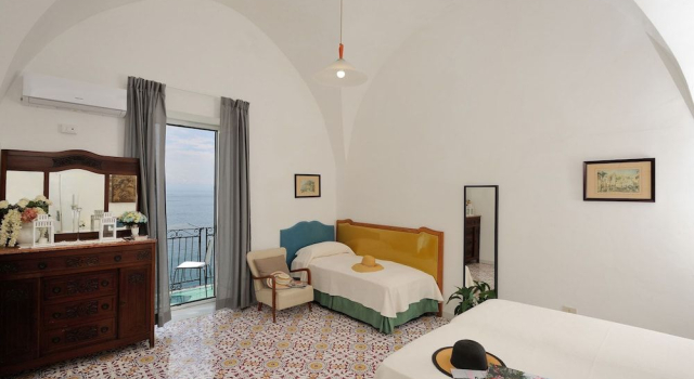 Villa Torricella Amalfi, Забронировать Отель Амальфи Побережье Амальфи, рядом с Cloister of Paradise Chiostro del Paradiso