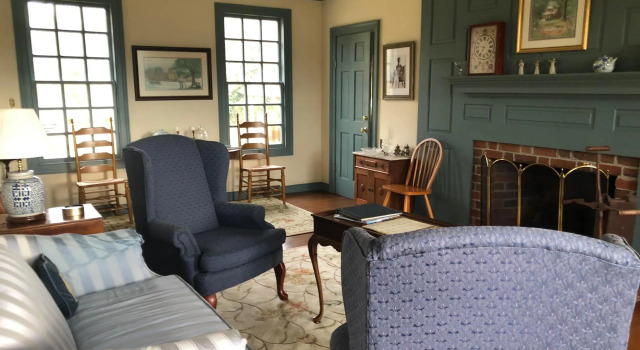 War Hill Inn, จอง โรงแรม Williamsburg เวอร์จิเนีย