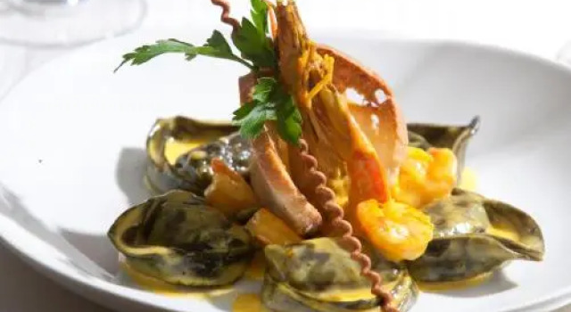 Hotel & Ristorante Passarelli, Reserva ahora Hotel Warthausen Baden-Wurtemberg
