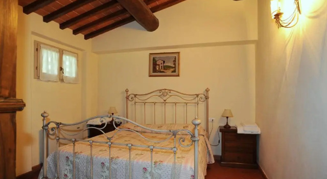 Erboli Residence, Buchen Sie Hotel Cavriglia Valdarno