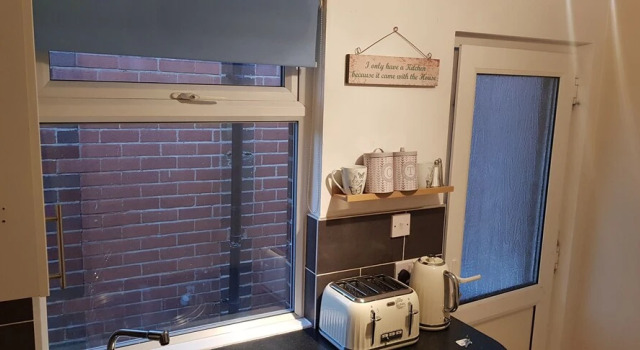 1 Bed Loft Flat Self Contained, Varaa Huoneisto Asunnot kohteessa Merseyside, Huoneisto