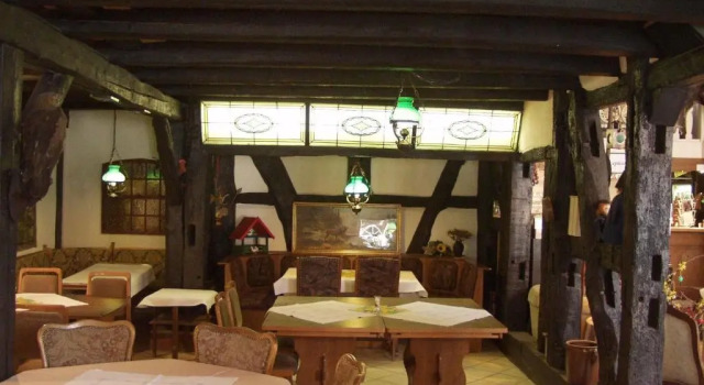 Hotel Café am Stift, Rezervasyon Otel Hessisch Oldendorf 