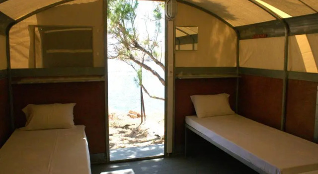 Paraga Beach Hostel