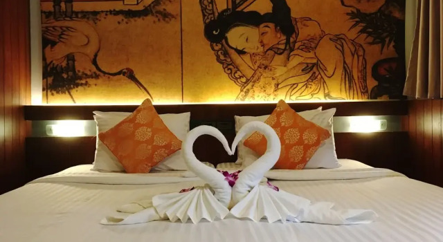 Номер Superior Lap Roi Karon Beachfront