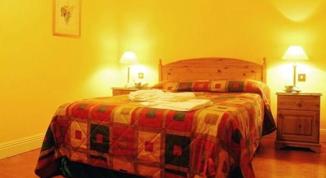 Boffin Lodge Guest House, Prenota Bed & breakfast Westport 