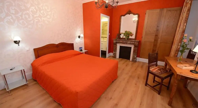 Hôtel De La Ferté, Book Hotel Hotels in Chagny with Breakfast, Breakfasts