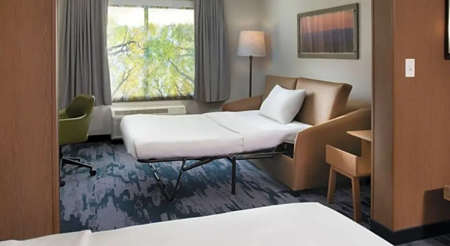 Четырёхместная студия Fairfield by Marriott Inn & Suites Memphis Arlington