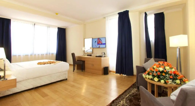Suite Yober Hotel
