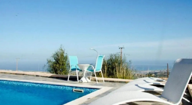 Villa Panorama Tria in Drouseia, Book Villa Droushia Pafos