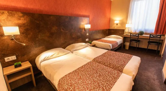 Номер Standard Hôtel Gloria & Avenue