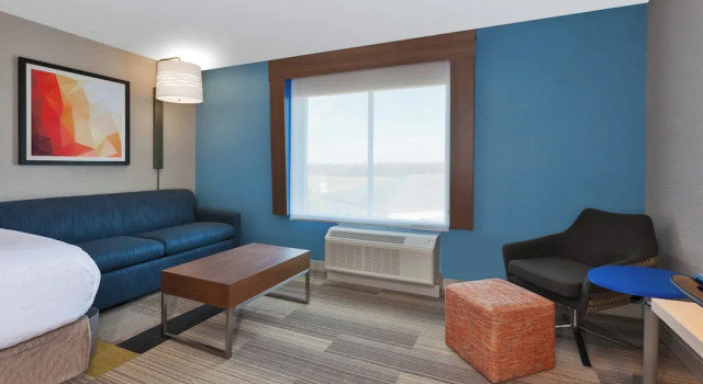 Люкс Holiday Inn Express & Suites Wooster by IHG