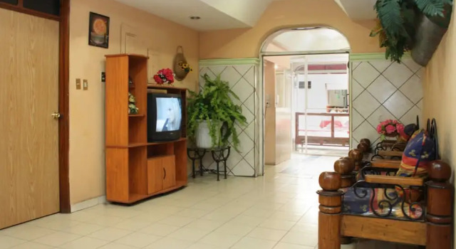 Hotel la Jolla, Забронировать Отель Кульякан Синалоа, рядом с Торговый центр Forum Culiacan