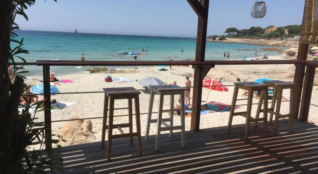 Апартаменты c 1 комнатой Ajaccio magnifique T2 37m2 centre ville vue mer au bord de la plage Neuf 4 couchages balcon parking privé fermé Clim wifi