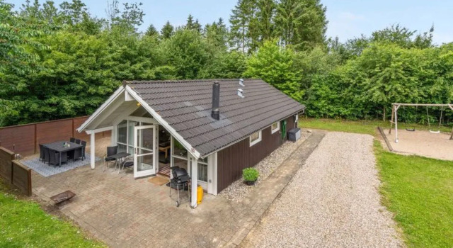 Holiday Home Melisa - 28km from the sea by Interhome, Book Hotel Hotels in Arrild with Parking, Parking