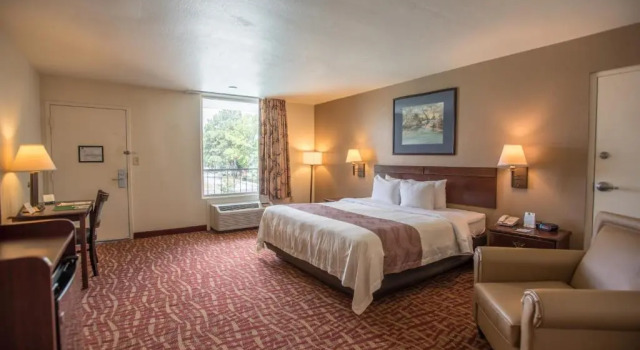 Номер Standard Цокольный этаж Quality Inn At Town Center