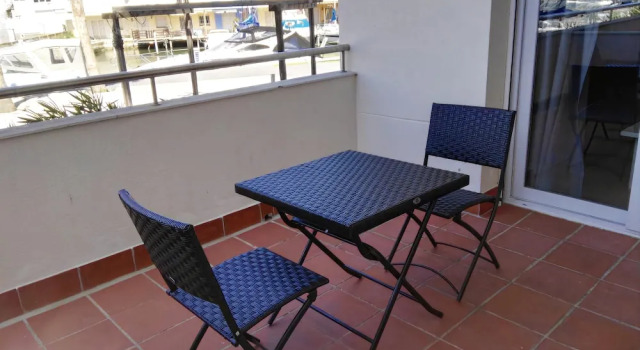 Апартаменты Vista Roses Mar - Apartamento con Piscina