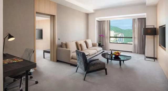 Suite G Hotel Gurney