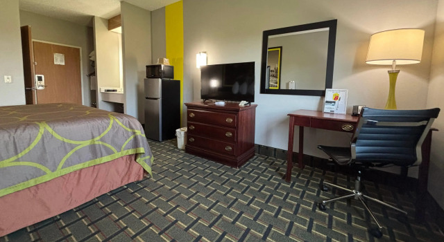 Super 8 by Wyndham Mt. Carmel IL, Rezerwuj Hotel Haubstadt Indiana