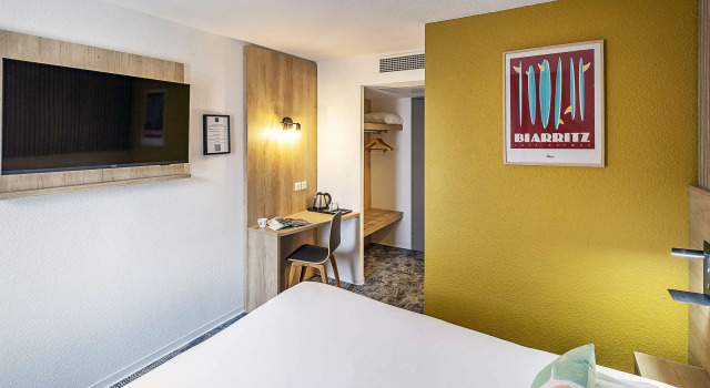 Номер Comfort Ostal Pau Universite - Sure Hotel Collection by Best Western