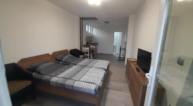 Апартаменты Tija Guest Rooms