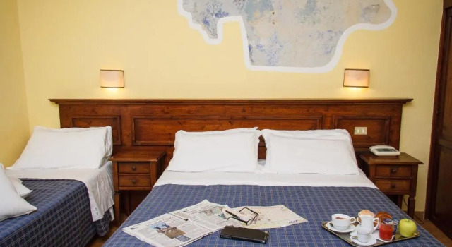 Трёхместный номер Standard Hotel Nizza
