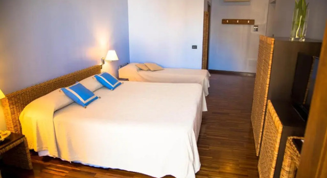 Трёхместный номер Economy Hotel Cetarium