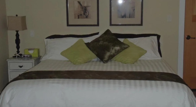 Selah Guest House, Забронировать Гостевой дом Гостевые дома Уклуэлет, рядом с Пляж Терранс, Гостевой дом