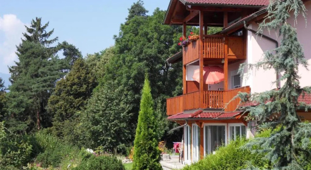Апартаменты FeWo in der Weinleiten