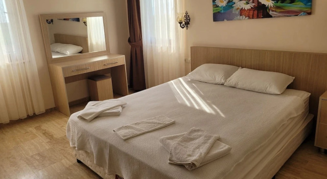 Семейные апартаменты Oasis Apart Hotel