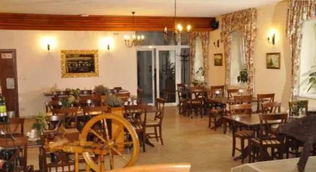 Penzión U Srnčíka, Book Hotel Devin Bratislava