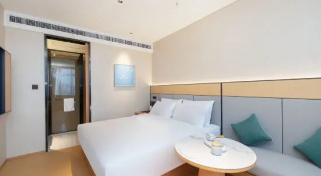 Люкс JI Hotel (Quanzhou Zhongjun FUNWORLD Sports Street)