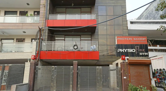 OYO Flagship 545 Rohini Pitampura, Забронировать Отель Рохини 