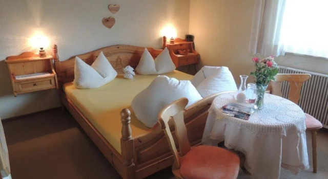 Haus Müller, Reservar Hotel Waengle Reutte
