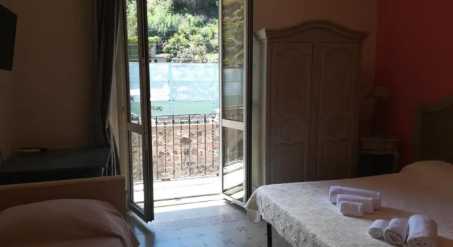 Camera quadrupla Standard B&B Marina Grande