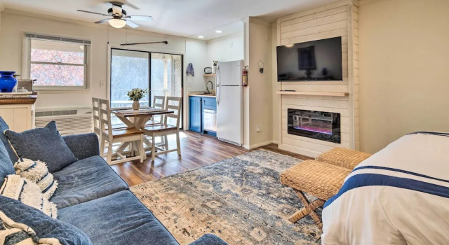 Апартаменты Balcony + Pool Access! Couples Escape in Lake Lure