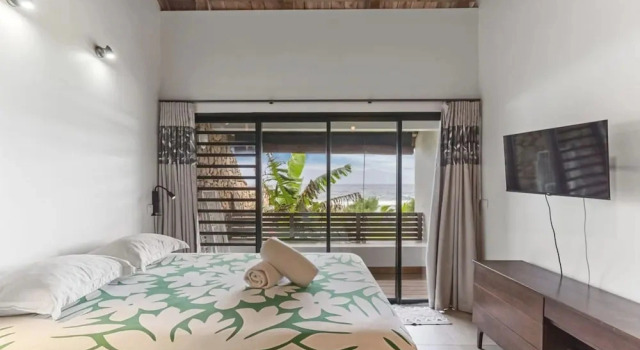 Coastal Bliss 1BR Bungalow by the Sea in Moorea, Prenota Appartamento Moorea Polinesia francese